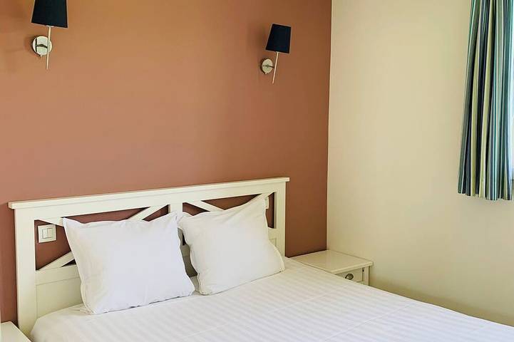 Location de vacances pour 8 personnes, avec jardin ainsi que piscine et terrasse, animaux acceptés à Cabriès - 2