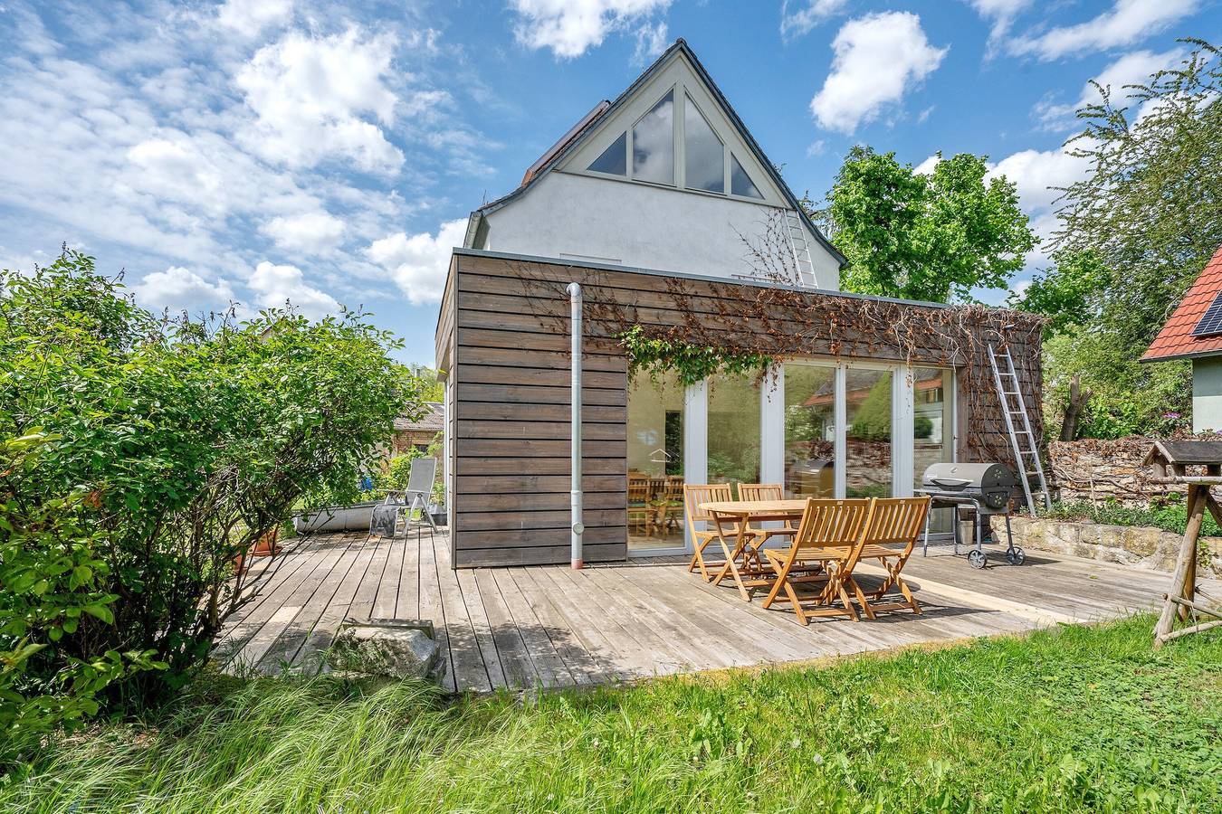 Holiday Home 'Im Vorwerk Nickern' with Private Terrace, Private Garden and Wi-Fi in Prohlis, Dresden