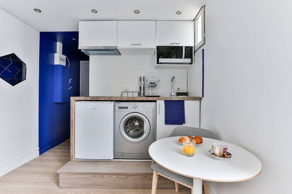 Apartamento entero, Acogedor estudio cerca de París y Disneyland Rer A in Neuilly-Plaisance, Sena-Saint Denis