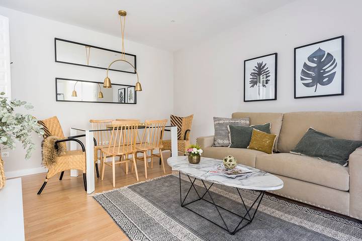 Apartment for 6 people, with terrace in Soho