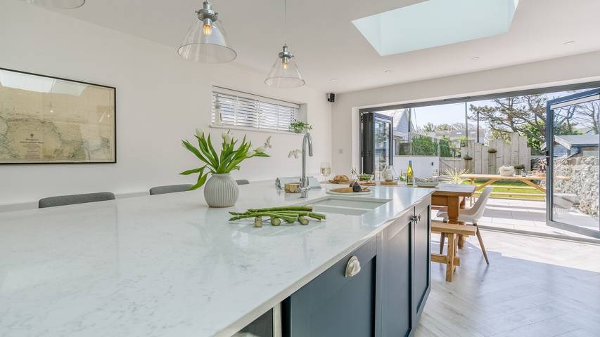 Cottage for 10 people in Rhosneigr