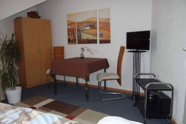 Ferienwohnung für 3 Personen, mit Balkon und Garten sowie Sauna in March - 3
