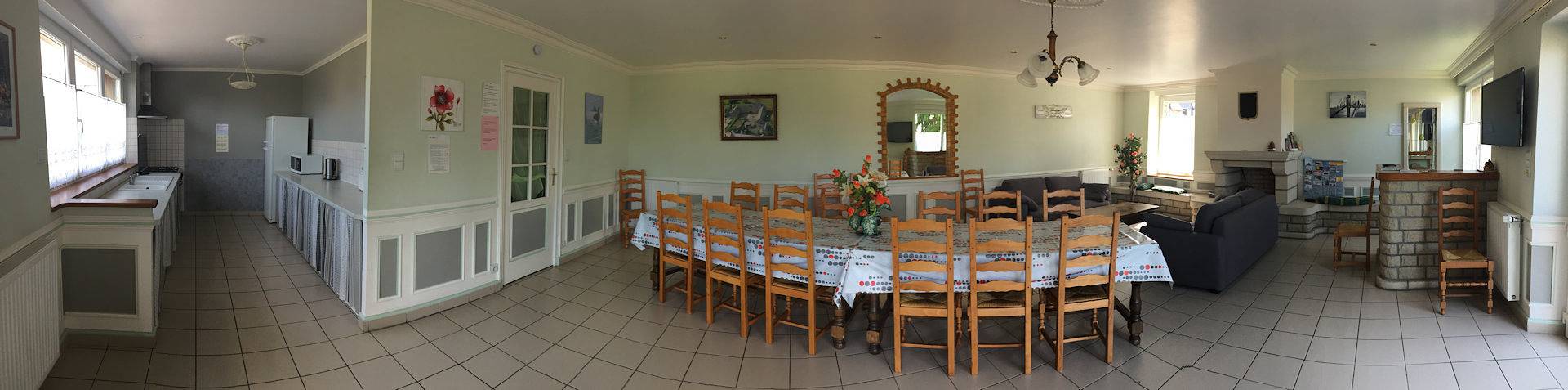 Gîte pour 14 personnes, avec terrasse et jardin dans la Manche - 4