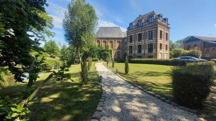 Chambre d’hôte pour 2 personnes, avec terrasse ainsi que jardin et vue dans Parc naturel régional de l'Avesnois