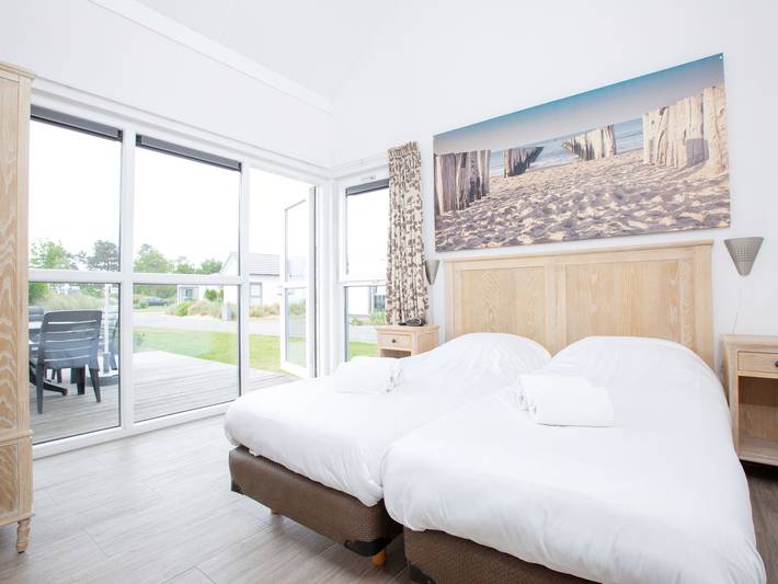 Villa en Zelanda cerca de dunas in Ouddorp, Goeree-Overflakkee