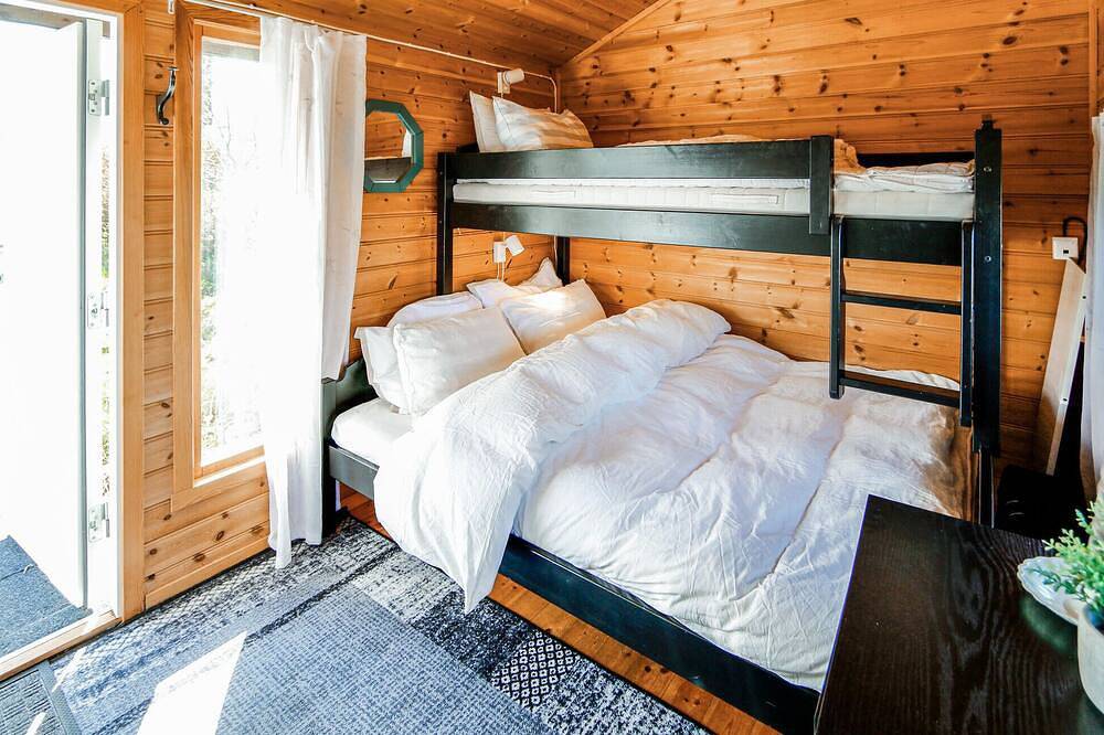 Cozy home in Farsund with Wifi in Farsund
