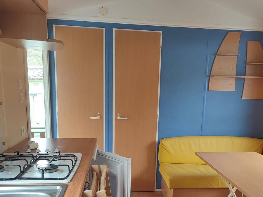 Camping La Vallée - Mobilheim 4 personen - Mohnblume in Perpezat, Regionaler Naturpark Volcans d'Auvergne