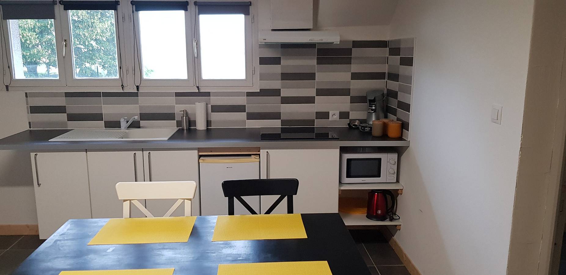 La Parenthèse: tra laghi e montagne nel cuore dell'Haut-Jura in Dortan, Nantua