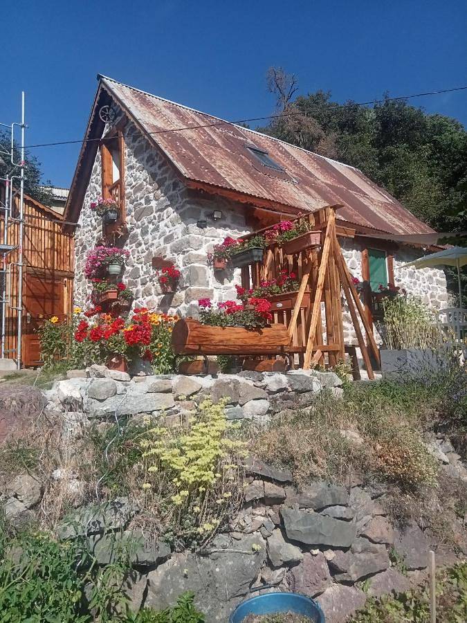 Location de vacances pour 2 personnes, avec jardin et vue à Saint-Bonnet-en-Champsaur - 3