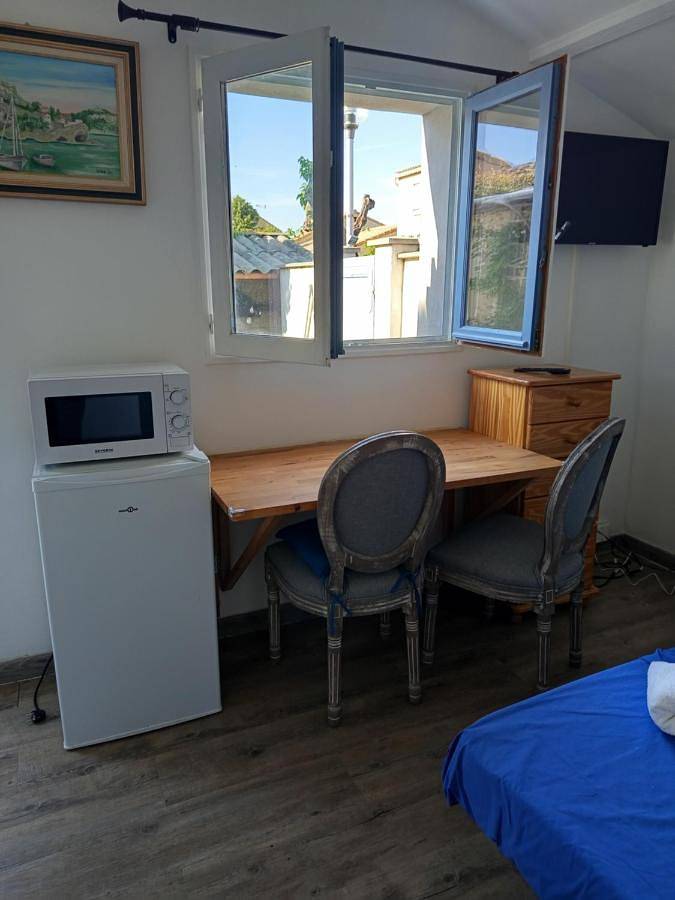 Location de vacances pour 2 personnes, avec terrasse et vue à Le Pontet - 3