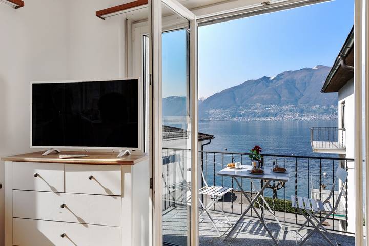 Ferienwohnung für 2 Personen, mit Seeblick und Terrasse, mit Haustier in Gambarogno - 3