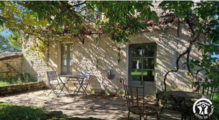 Gîte pour 3 personnes, avec terrasse ainsi que piscine et jardin à Mailhoc