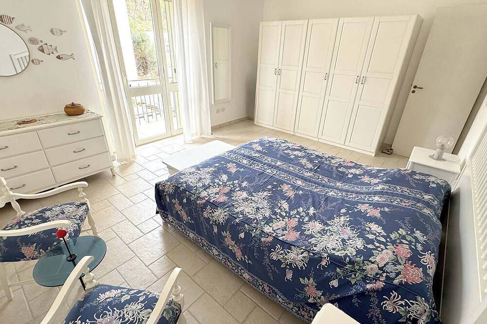 Ganze Wohnung, Casa Vacanze Oblò between Lido Conchiglie and Montagna Spaccata in Conchiglie-Alto Lido, Golf von Tarent