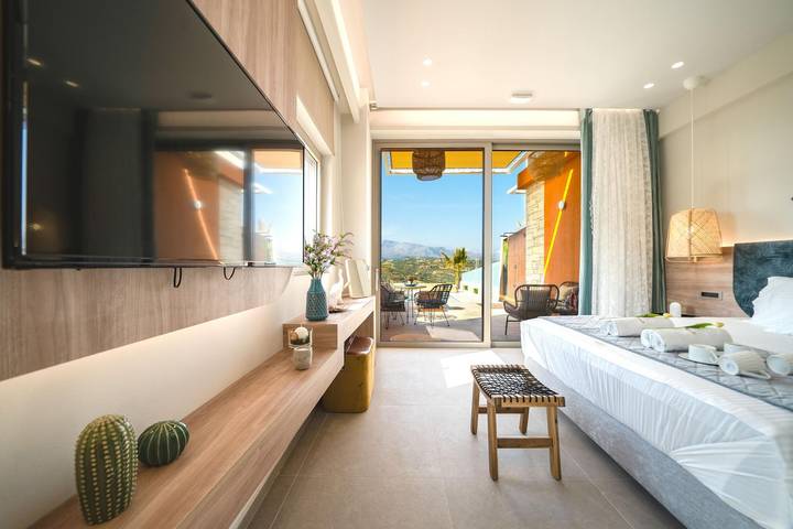 Apartamento entero, Apartamento de vacaciones para 3 personas con jardín in Region Heraklion