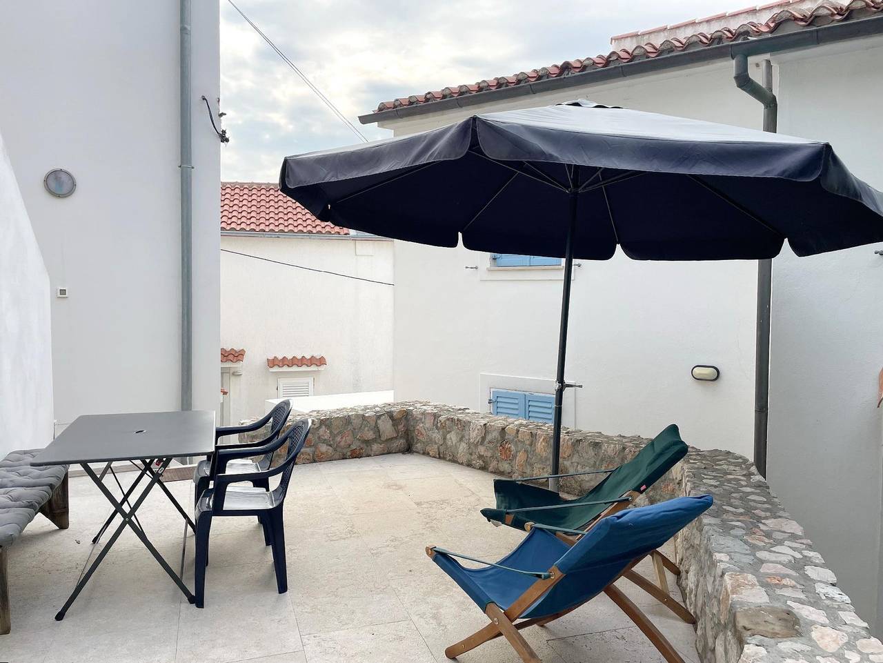 Ganze Ferienwohnung, Appartement in Baška mit Terrasse in Baska, Krk