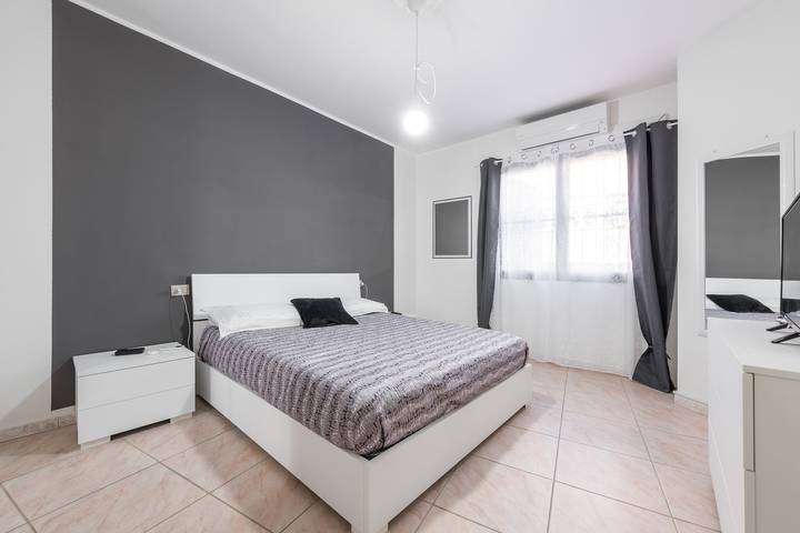 Appartamento "Casi" con vista sulle montagne, terrazza e aria condizionata in Crabonaxa/Villasimius, Villasimius