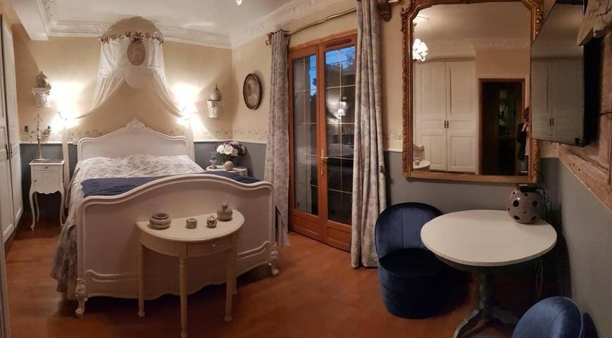 Chambre d’hôte pour 2 personnes, avec Terrasse et Jardin