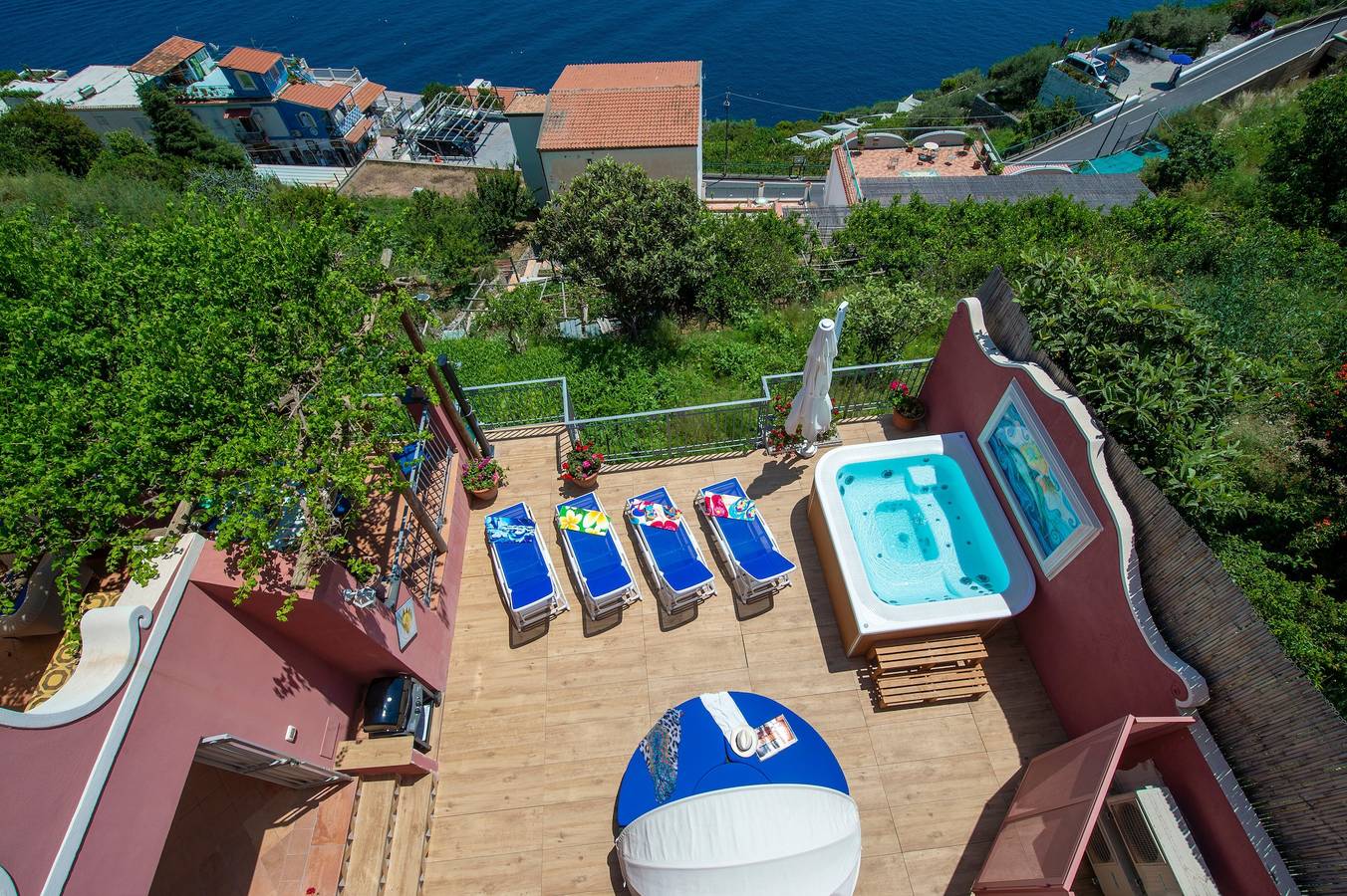 Villa 'Luxury Soleluna Con Jacuzzi' with Sea View, Wi-Fi and Air Conditioning in Praiano, Amalfi Coast