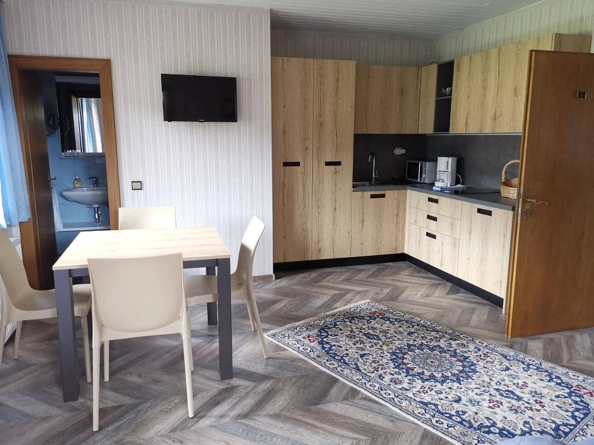 Double Room with Balcony in Pohorje, Finkenstein am Faaker See