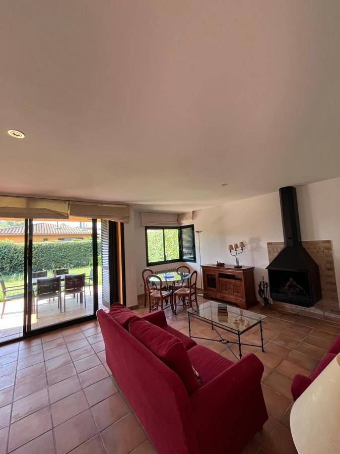 Casa rural para 6 personas, con Terraza y Jardín además de Piscina y Vistas en Cistella - 2