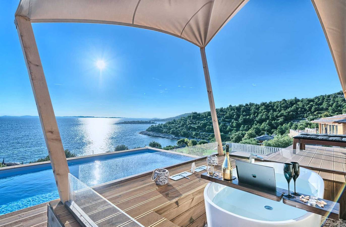 Luxus Glamp New Horizons I in Tisno, Murter