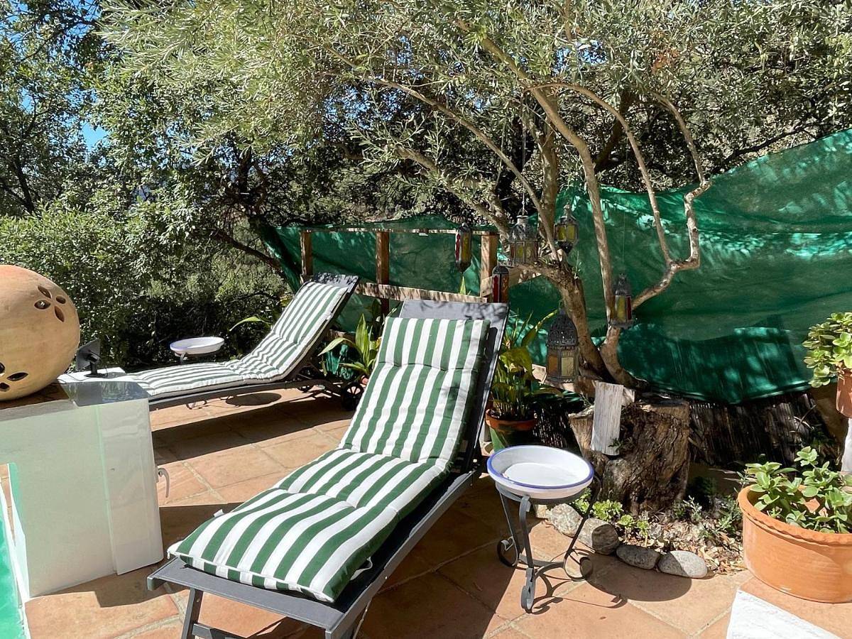 Two-Bedroom House in Genalguacil, Malaga Prowincja