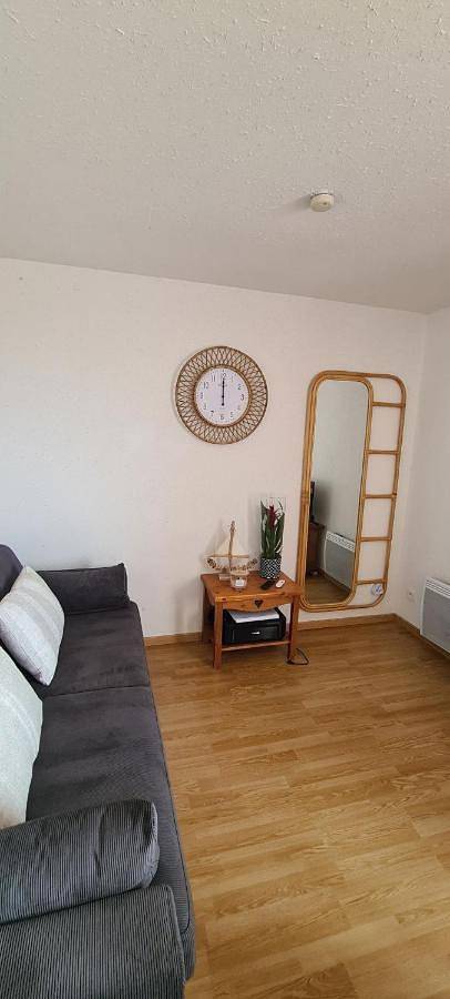 Gîte pour 4 personnes, avec vue et piscine ainsi que vue sur le lac et jardin à Lugrin - 3