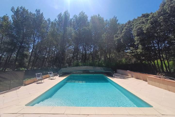 Chambre d’hôte pour 2 personnes, avec Jardin et Piscine