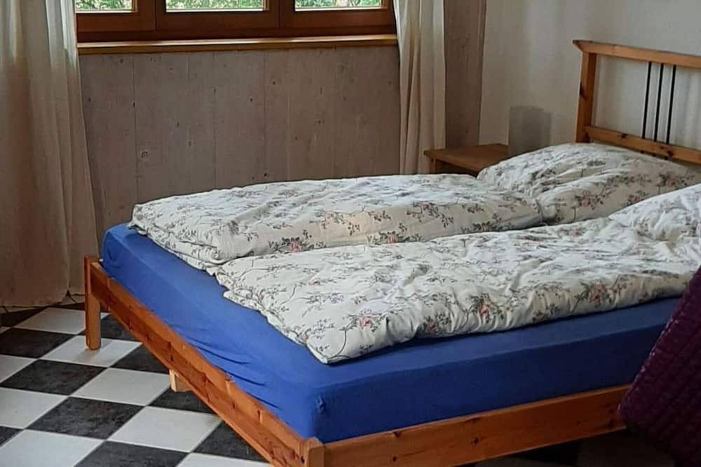 Ganze Wohnung, Geräumige Ferienwohnung in Kölker mit Terrasse u in Nenndorf, Nordseeküste