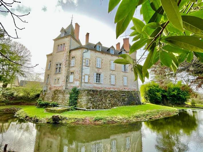 Location de vacances pour 2 personnes, avec jardin et vue dans Franchesse