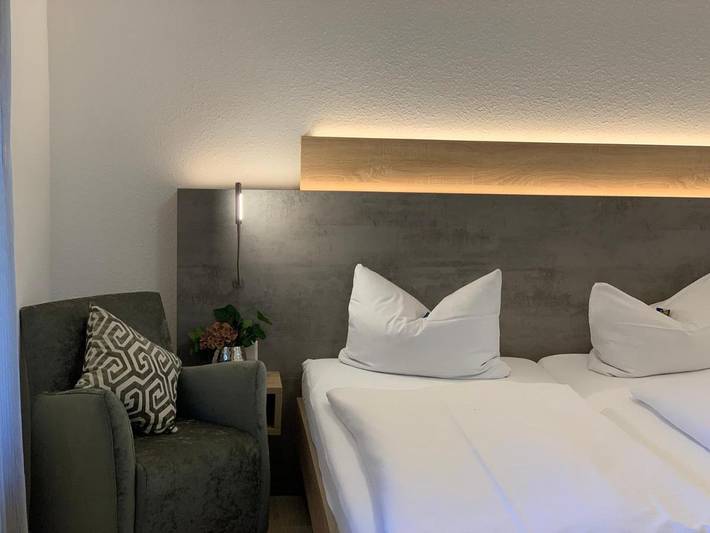 Hotel für 2 Personen, mit Terrasse und Garten in Schwäbisch Gmünd - 3