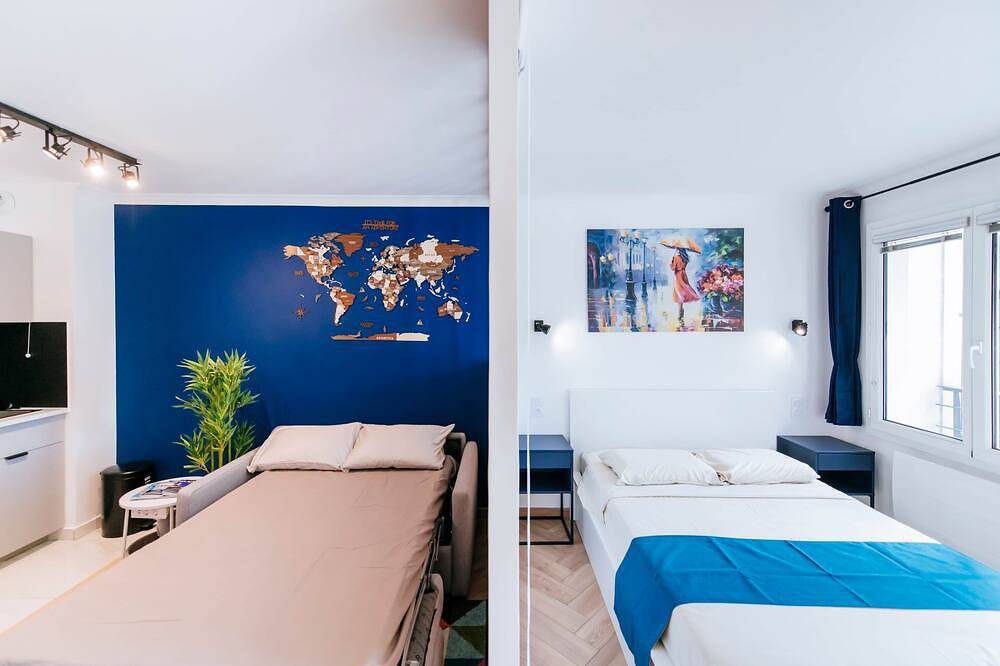 Entire apartment, Paris Porte de Versailles -Metro in Issy-les-Moulineaux, Hauts-de-Seine