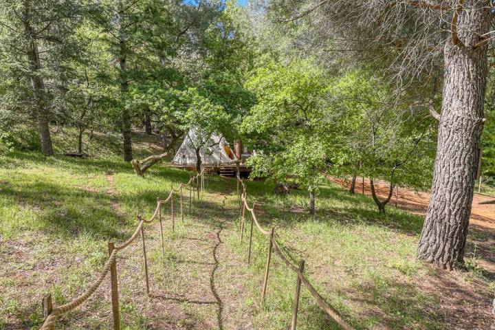 Tente pour 4 personnes, avec vue ainsi que jardin et terrasse dans le Vaucluse - 2