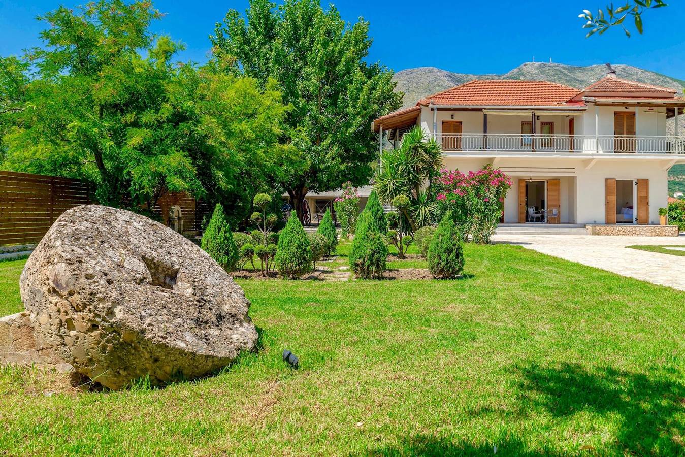 Villa Agricola with private swimming pool in Alykes, Zante