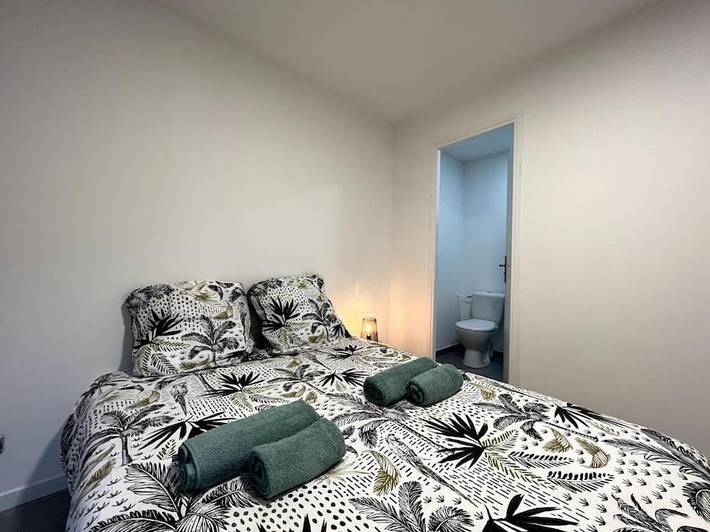 Gîte pour 23 personnes, avec terrasse à Montereau-Fault-Yonne - 2