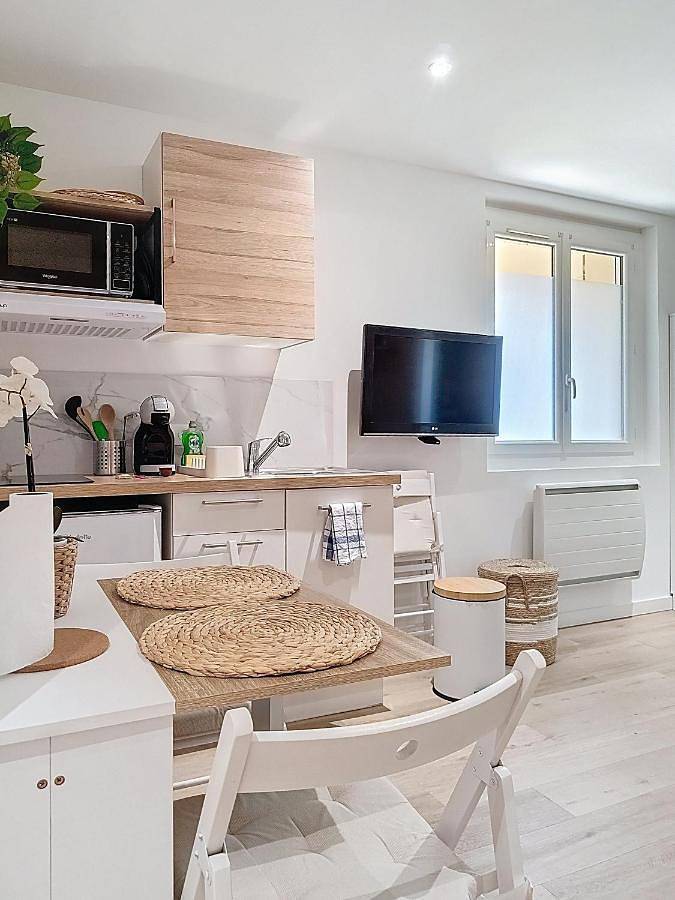 Appartement de vacances pour 3 personnes, avec terrasse ainsi que vue et jardin