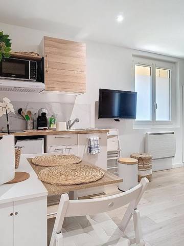 Gîte pour 3 personnes, avec vue ainsi que jardin et terrasse à Lavaur