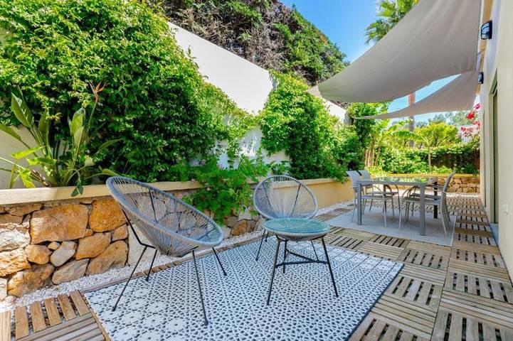 Appartement de vacances pour 4 personnes, avec vue et terrasse, animaux acceptés