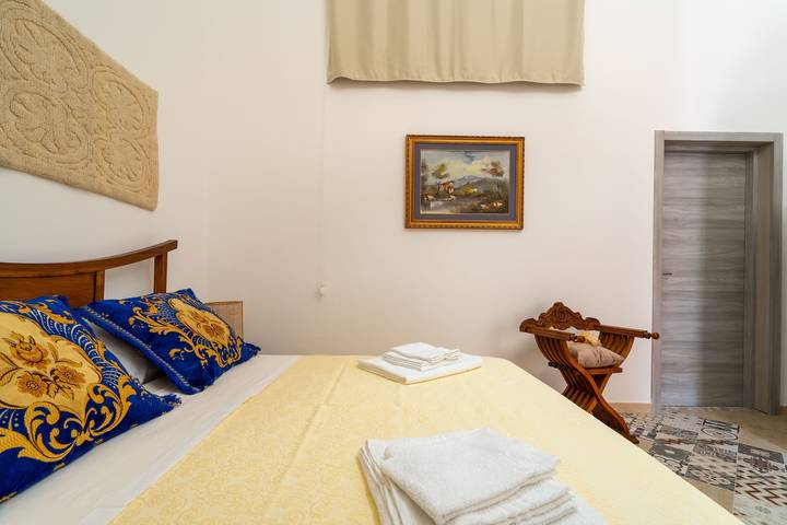 Casa vacanze Lu Sule' con giardino e aria condizionata in Casamassella, Uggiano la Chiesa