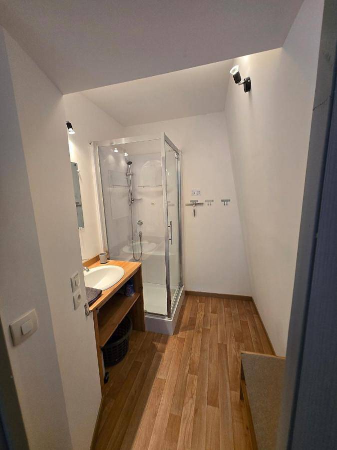 Location de vacances pour 15 personnes, avec vue et jardin, animaux acceptés à Antrenas - 4