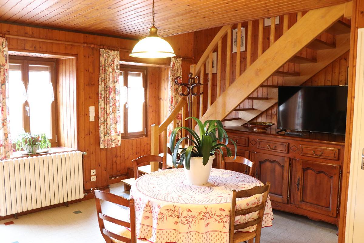 Gîte Hauteroche Boisson in Hauteroche, Jura Francais