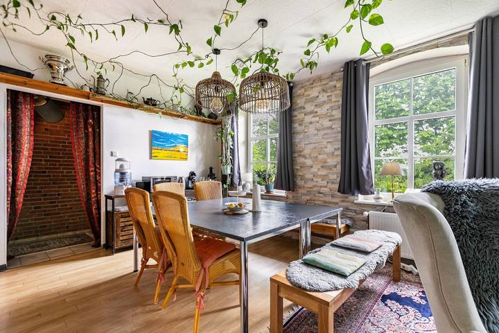 Ganze Wohnung, Ferienhaus 'Alte Schule Niebüll' mit privatem Garten und Wlan in Niebüll, Nordfriesland