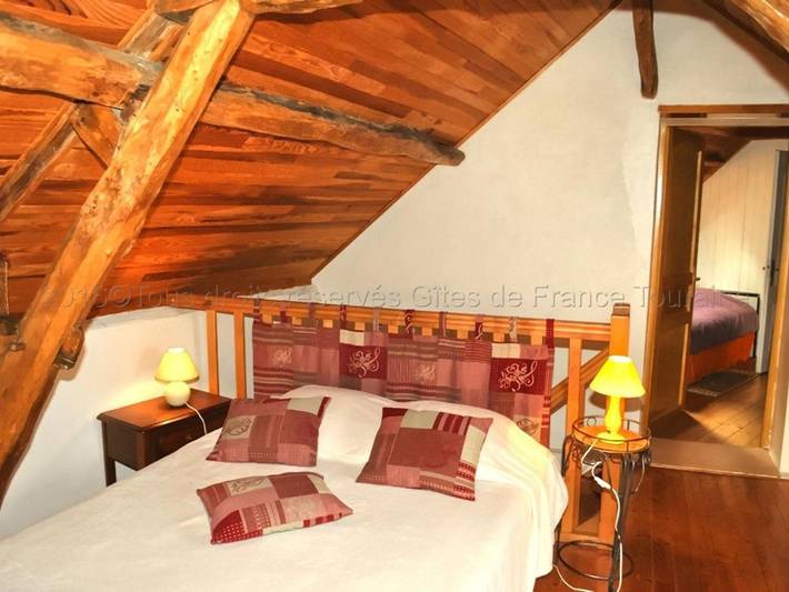 Location de vacances pour 5 personnes, avec terrasse et jardin à Véretz - 2