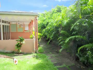 Gîte pour 2 personnes, avec terrasse à Sainte-Anne (Martinique)