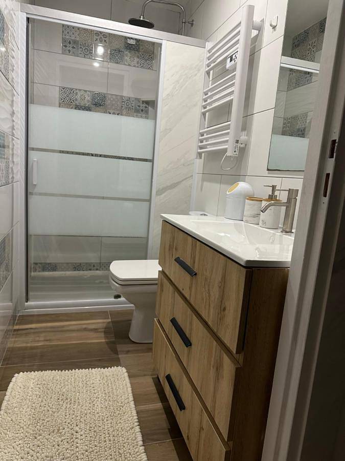 Appartement de vacances entier, Logement avec entrée indépendantes a 25 min de Paris en Rer in Yerres, Essonne