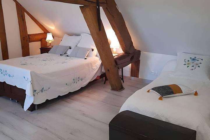 Chambre d’hôte pour 4 personnes, avec Jardin et Piscine