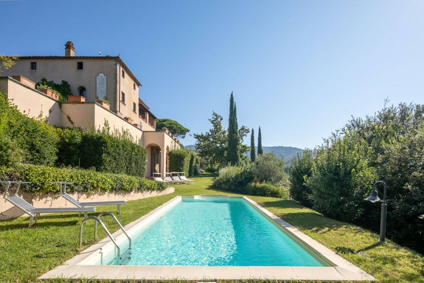 Historic villa with exclusive garden and pool-Villa Belforte in Lamporecchio, Pistoia Province