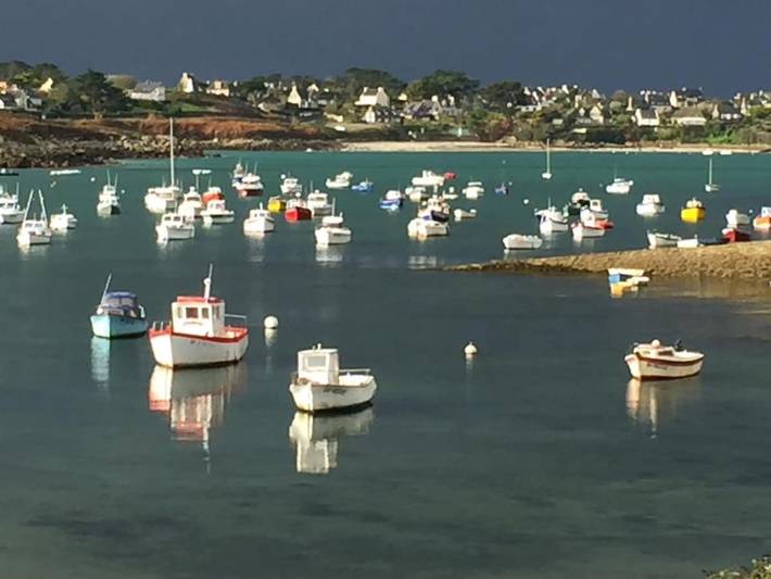 Location de vacances pour 4 personnes, avec vue et jardin, adapté aux familles dans Portsall - 3