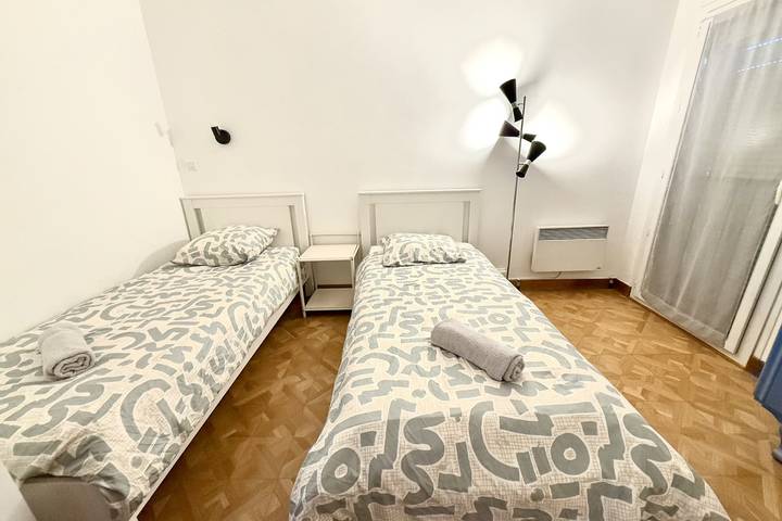 Gîte pour 4 personnes, avec balcon à Carqueiranne - 4