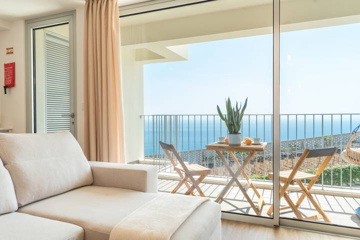 Ganze Wohnung, Azure Oasis Madeira in Câmara de Lobos, Madeira